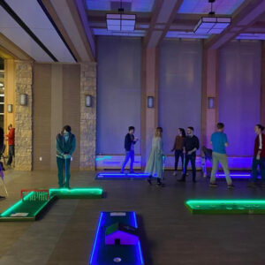 mini golf for rent in Toronto for events and parties